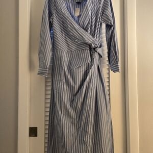 Ann Taylor Blue and White Wrap Dress Long Sleeve V-Neck